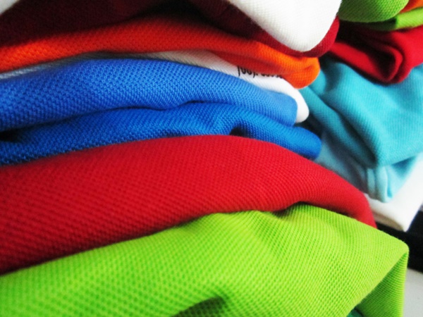 Chất lượng áo đồng phục phụ thuộc vào chất liệu vải