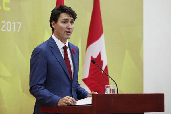 Bí kíp mặc đẹp như thủ tướng Canada