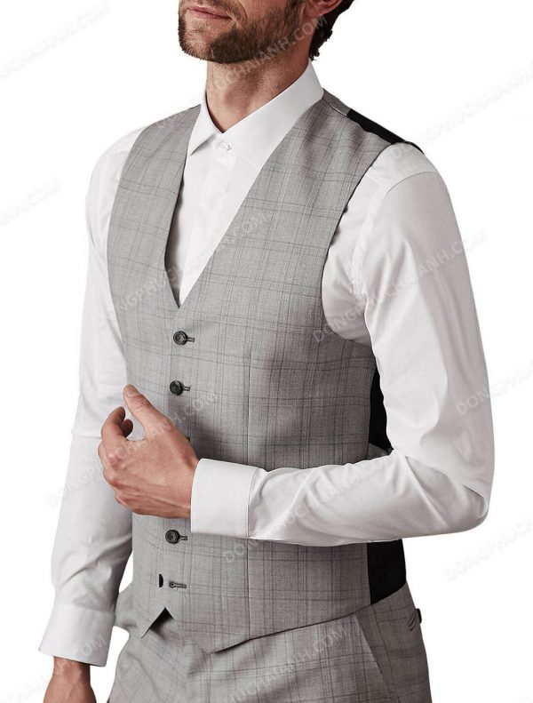 Một mẫu áo gile nam công sở trẻ trung, năng động đang được khách hàng hết sức ưa chuộng.