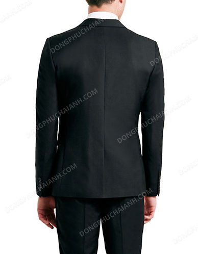 Nét tinh tế, đẳng cấp trên từng chi tiết, từng đường nét của mẫu áo Vest nam công sở chất lượng cao của Hải Anh.