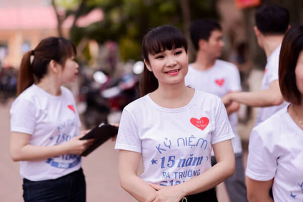 Xưởng may in áo đồng phục lớp tại Đà Nẵng Ánh Ngọc Long