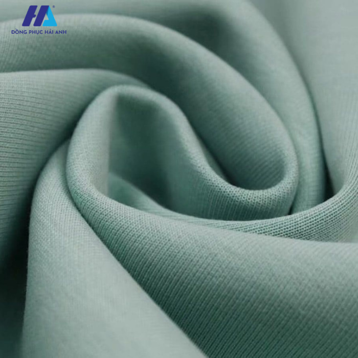 Chất liệu vải cotton 100% có khả năng thấm hút tốt và độ mềm mại nhất định