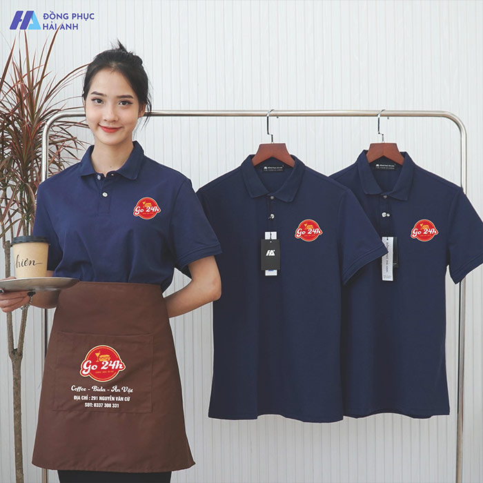 Tham khảo mẫu áo polo đồng phục nhà hàng màu xanh dương