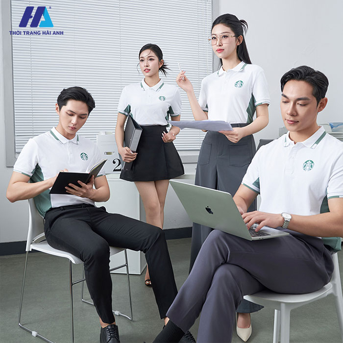Thiết kế áo thun đồng phục trắng pha phối độc đáo và nổi bật