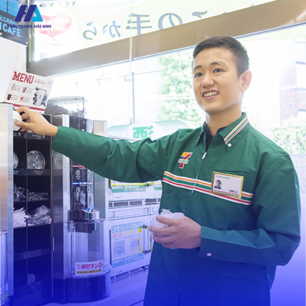 Đồng phục nhân viên 7 Eleven ở Nhật