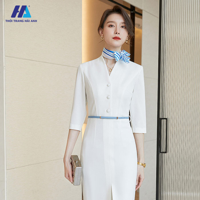Thiết kế bộ váy đầm đồng phục màu trắng tinh tế, nữ tính