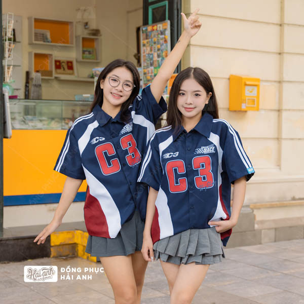 Các cách mix & match với áo sơ mi Swagger màu xanh đen