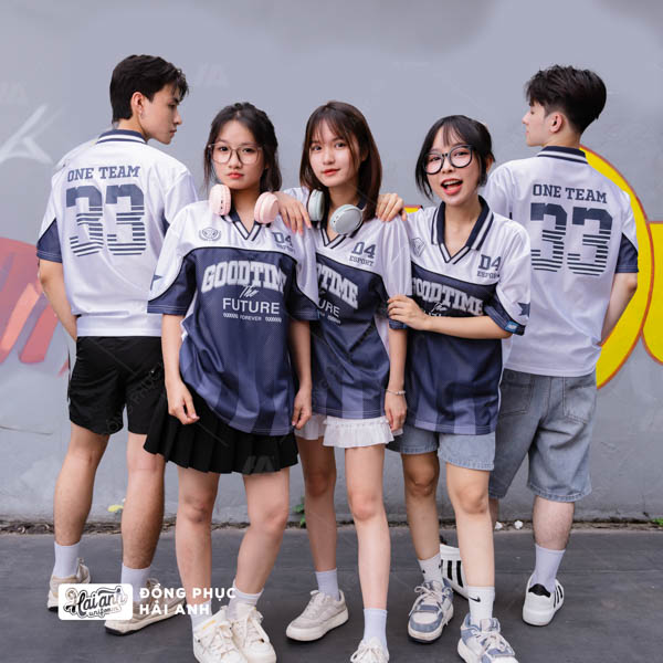 Form dáng polo oversize trẻ trung, hiện đại và năng động