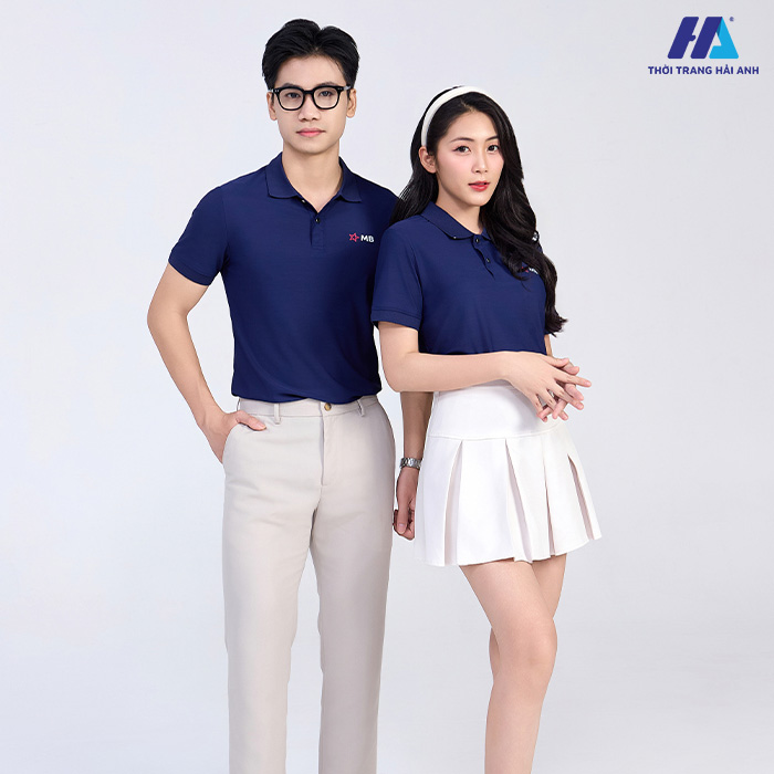 Basic và thanh lịch với mẫu áo polo trơn đồng phục